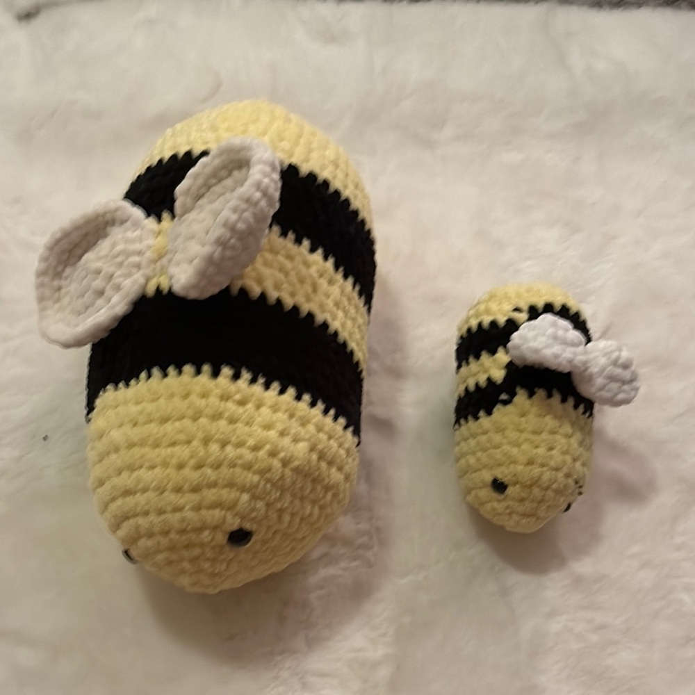 Crochet Bumblebee Plush Set